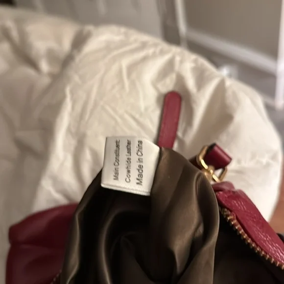 Red Genuine Leather KATTEE Bag - Picture 9 of 10